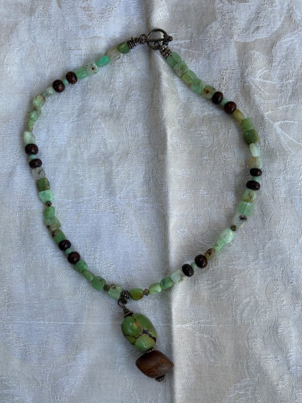 Bohemian Green Stone Necklace Chrysoprase Nuggets 16" 30 g - Picture 3 of 4